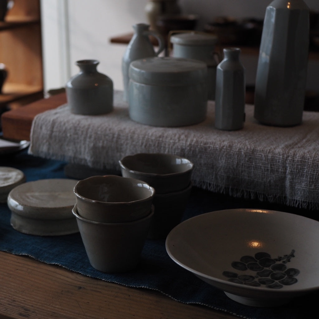 池本惣一　白磁漏斗　じょうご 池本惣一 白磁漏斗 じょうご - メルカリ