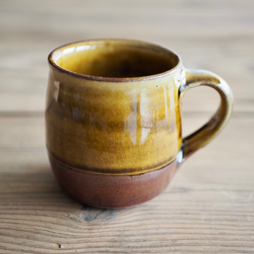 かじや窯 米原暁雄 樽形マグカップ(飴・茶)