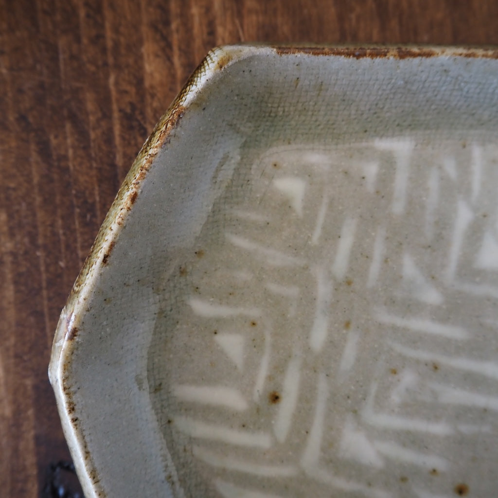 まゆみ窯 眞弓亮司 象嵌六角平皿(透明)