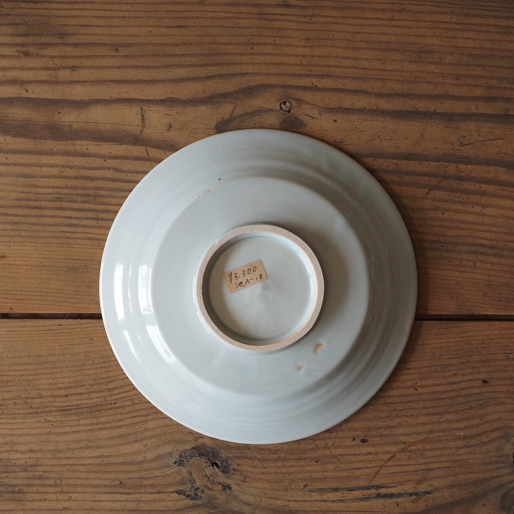 池本窯　池本惣一　6寸皿（ほんのりグレー）