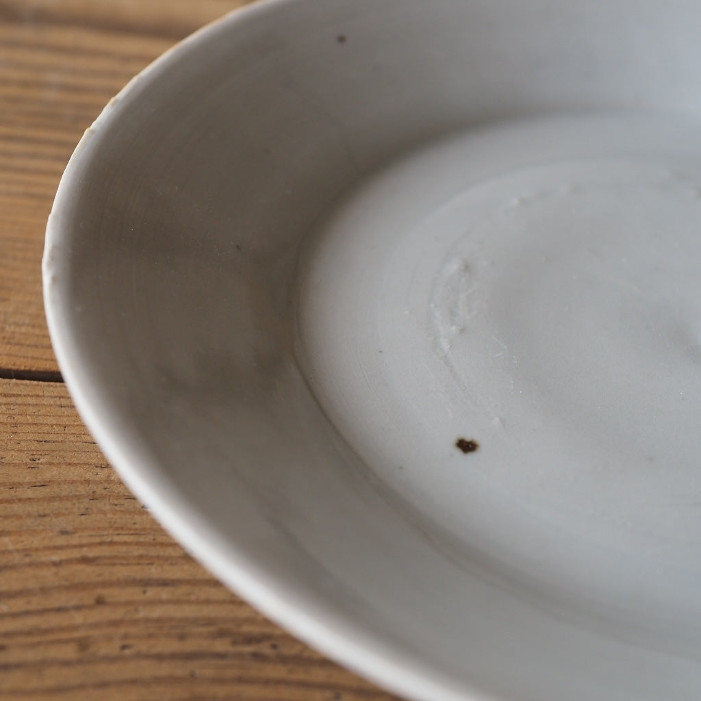 池本窯　池本惣一　6寸皿（ほんのりグレー）