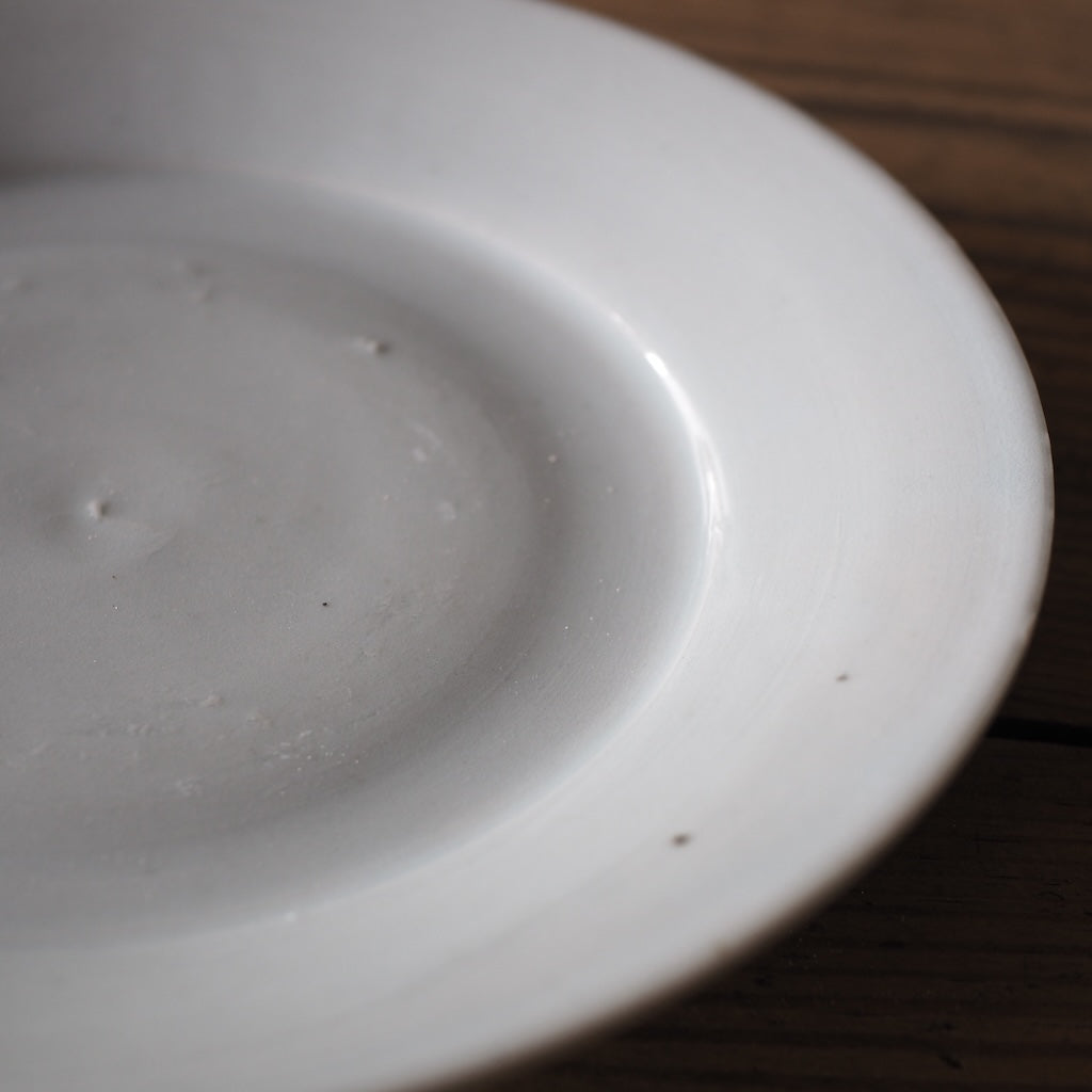 池本窯　池本惣一　6寸皿（ほんのりグレー）