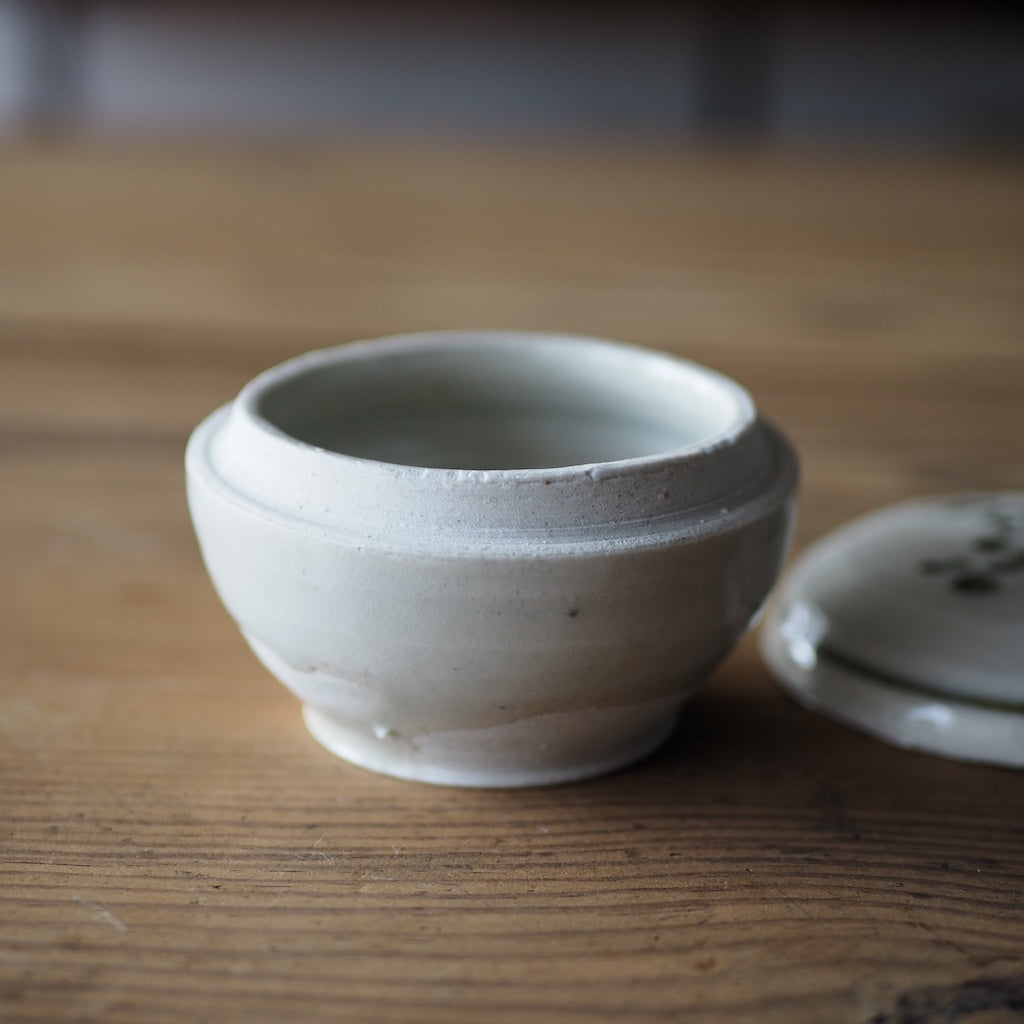 池本窯　池本惣一　蓋物 （染付）