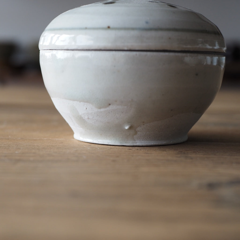 池本窯　池本惣一　蓋物 （染付）