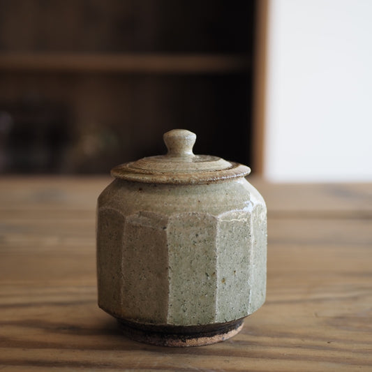 中ノ畑窯　佐藤央巳・友美　蓋物