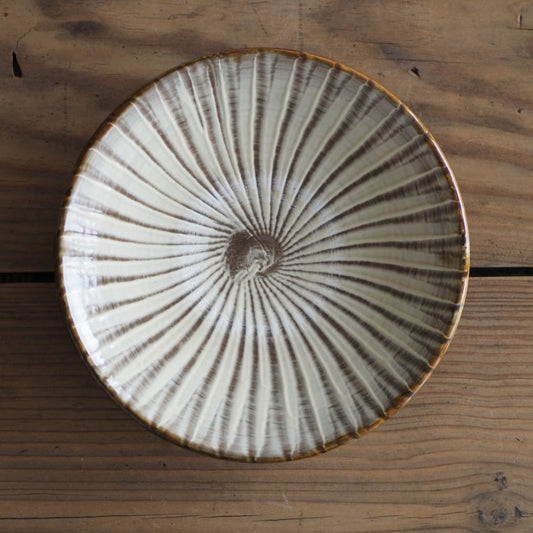 小鹿田焼　黒木昌伸窯　６寸皿　刷毛目　白