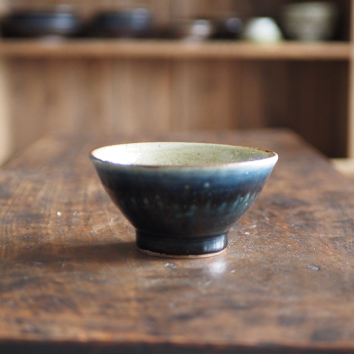 かじや窯　米原暁雄　碗飯小（呉須コーミング）