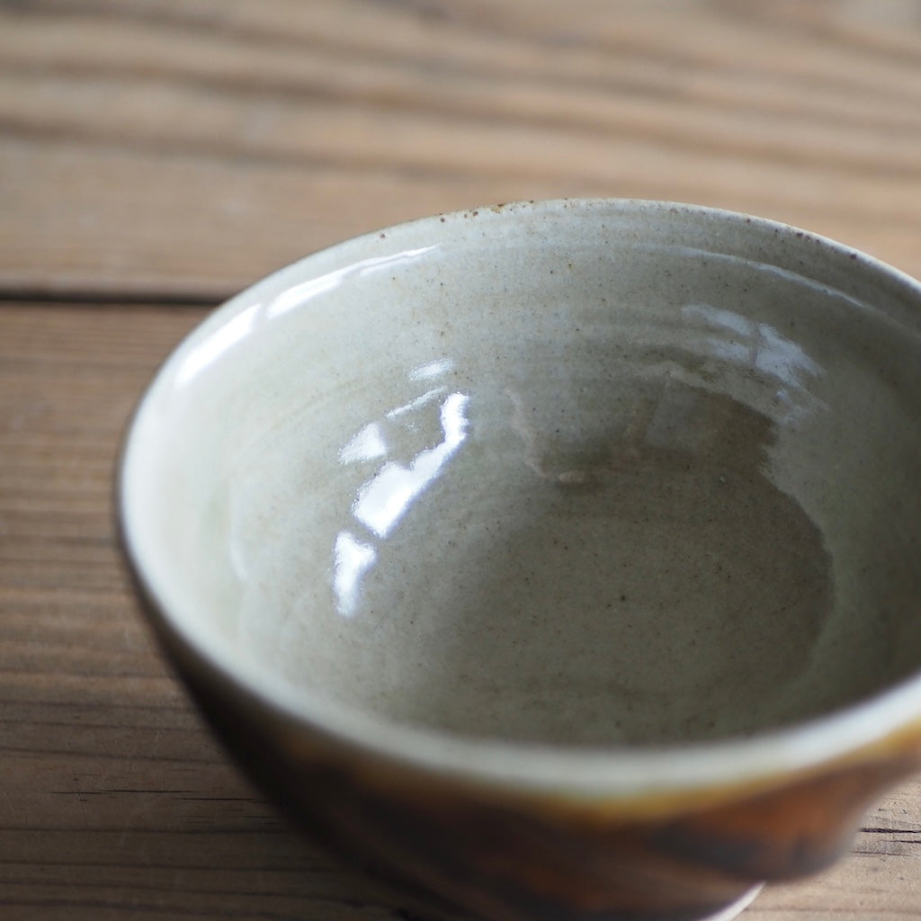 まゆみ窯　眞弓亮司　斜目鎬飯碗（小）（飴）