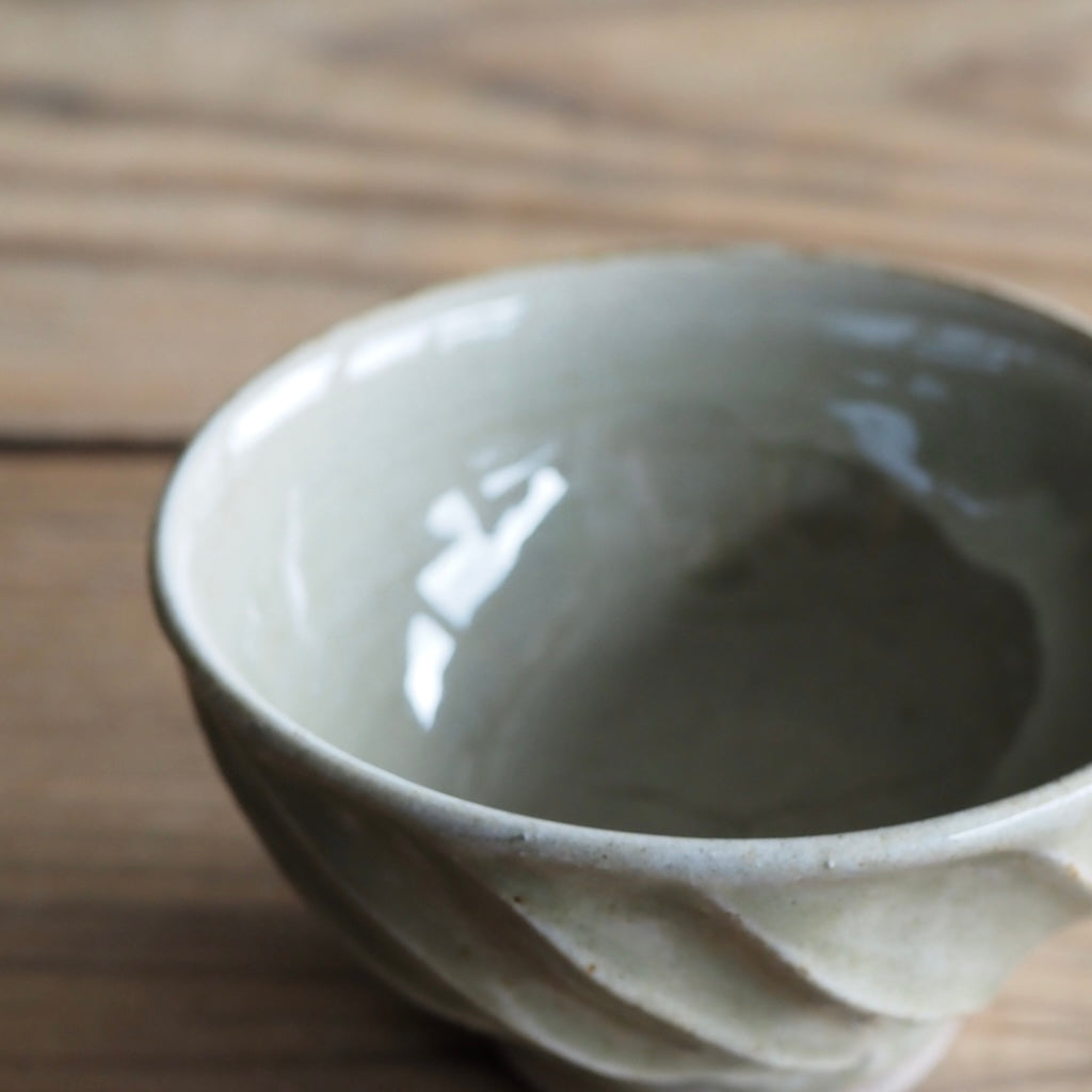 まゆみ窯　眞弓亮司　斜目鎬飯碗（小）（透明）