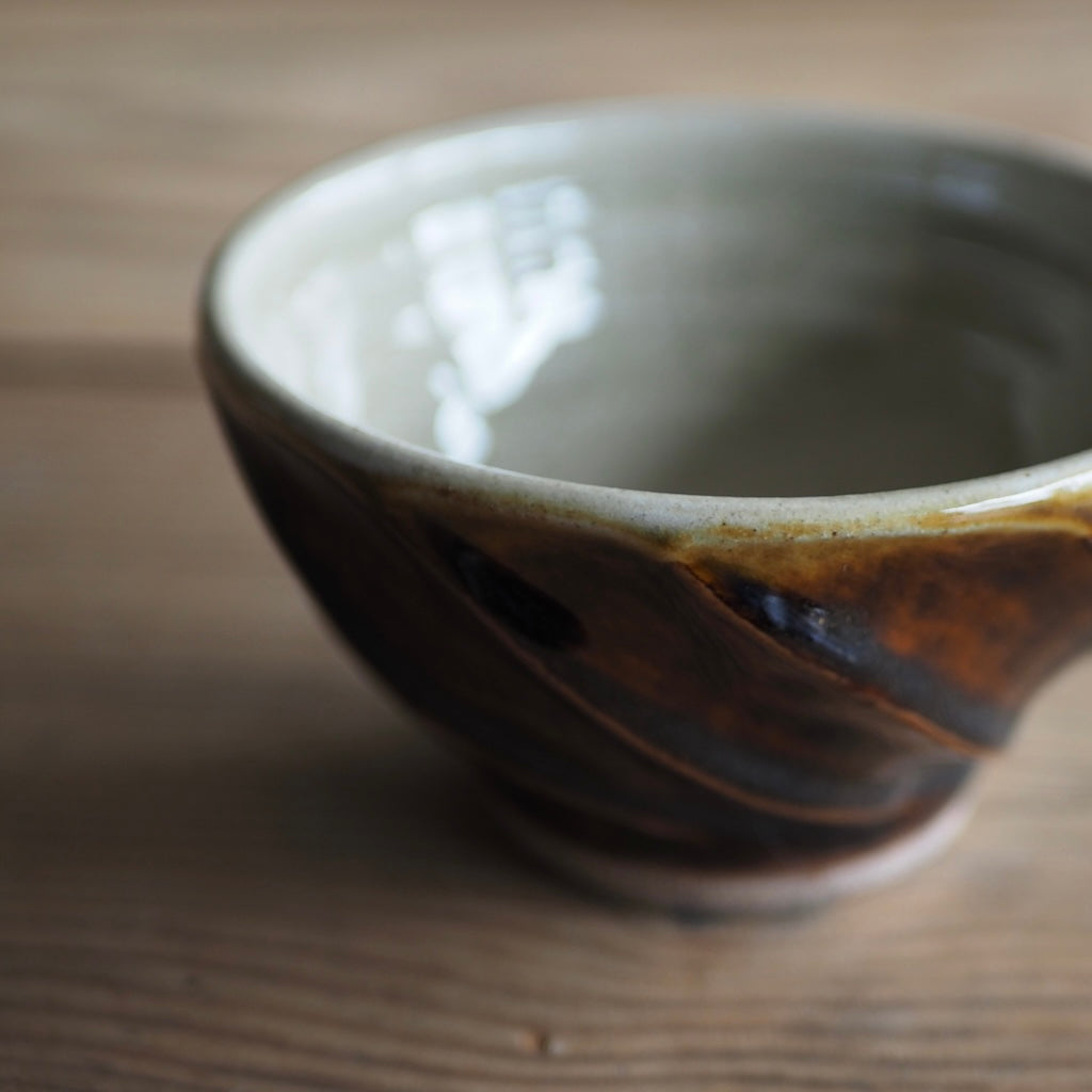 まゆみ窯　眞弓亮司　斜目鎬飯碗（大）（飴）