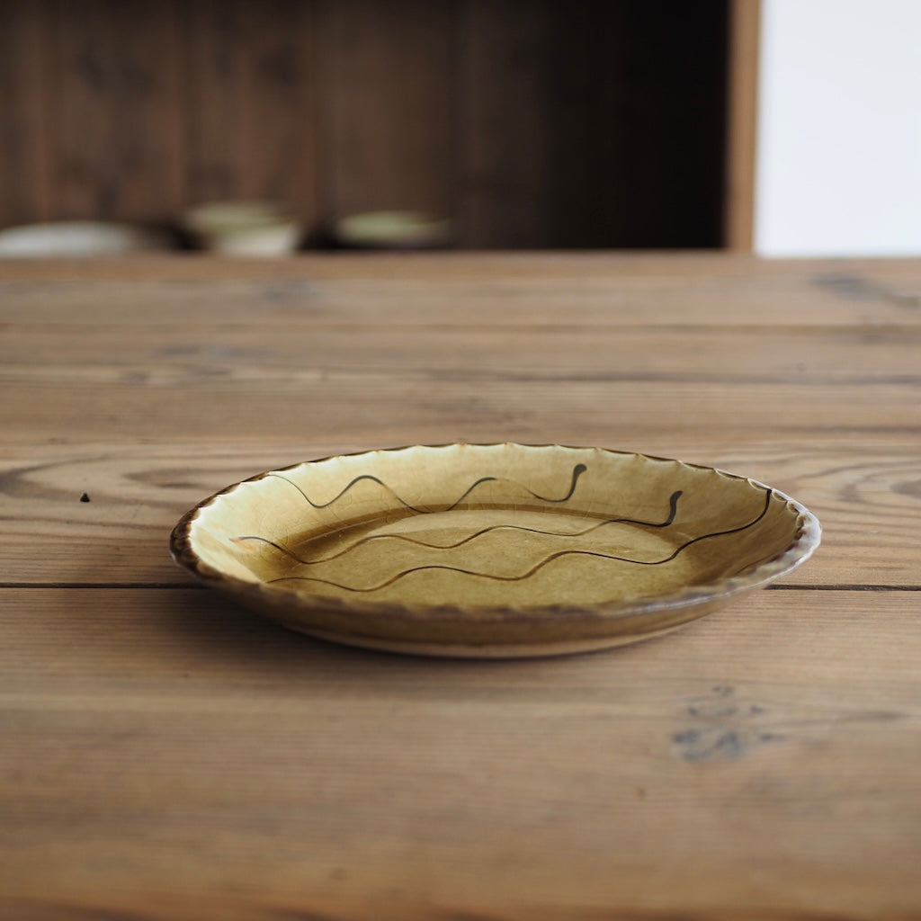やまぽた　山口和声　７寸皿 （カフェオレ・なみ）