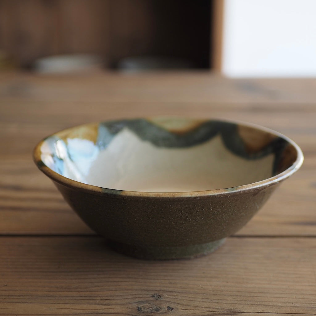 百草陶房　伊良部あゆ　６寸安南鉢（波紋/飴・草呉須）