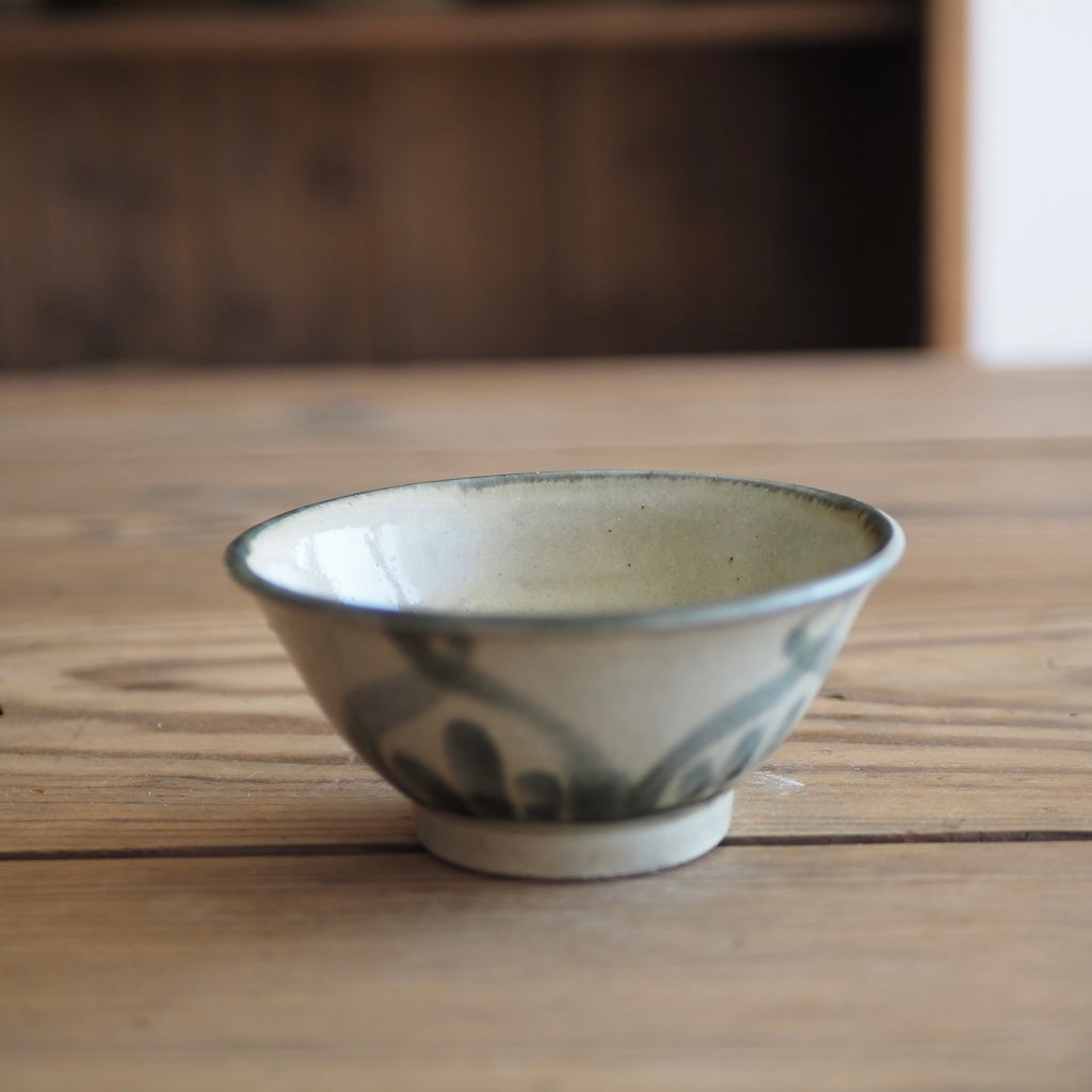 百草陶房　伊良部あゆ　４寸マカイ（古典/草呉須）