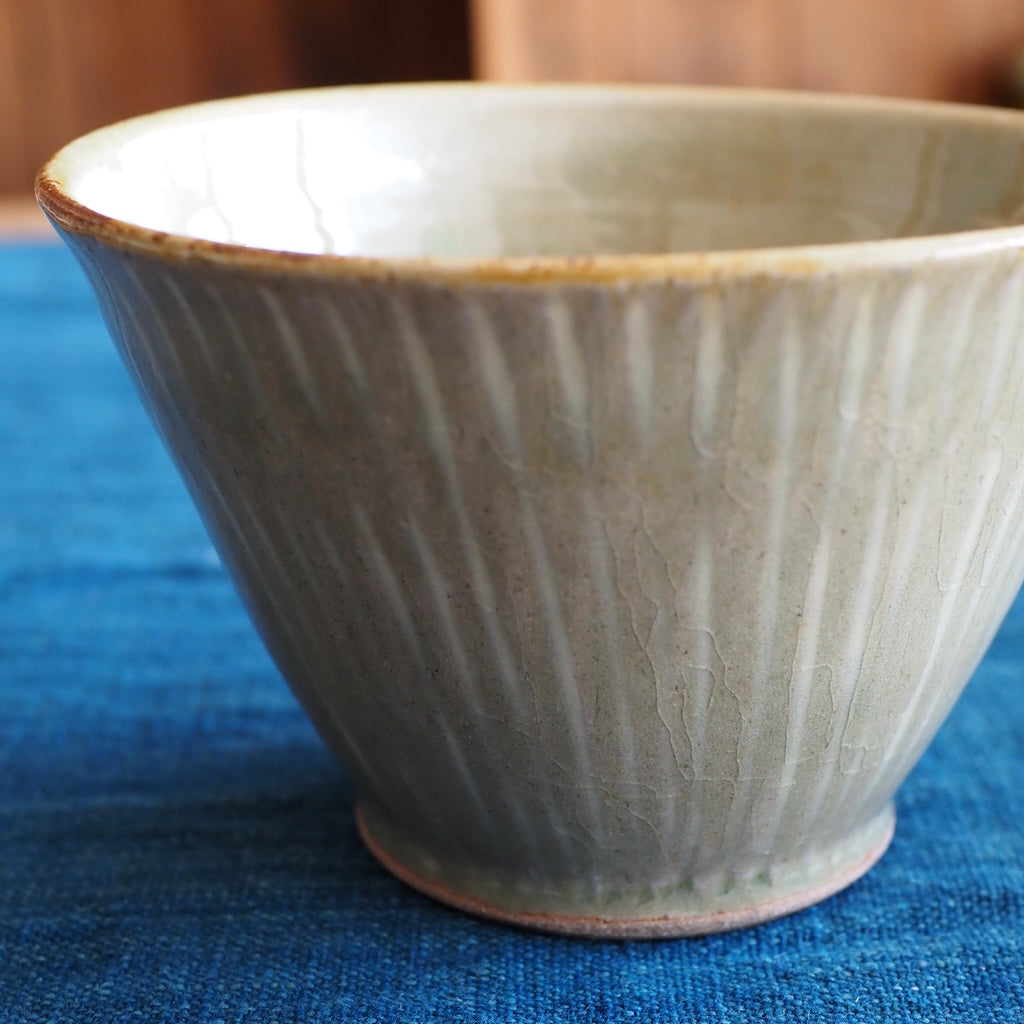 まゆみ窯　眞弓亮司　透明釉象嵌切立鉢（大）